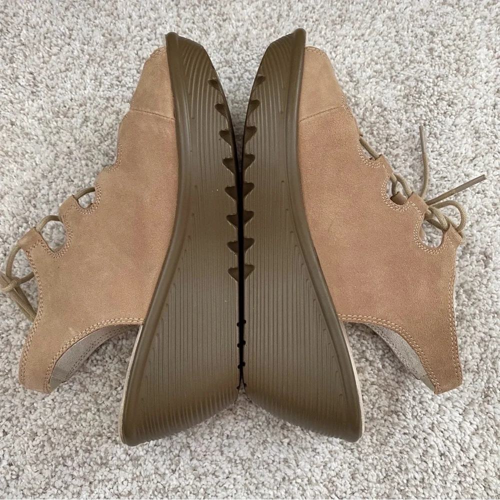Skechers Lace Up Suede Leather Wedge Sandals